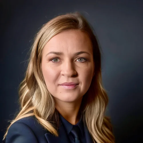 Mgr. Emília Trhanová MBA