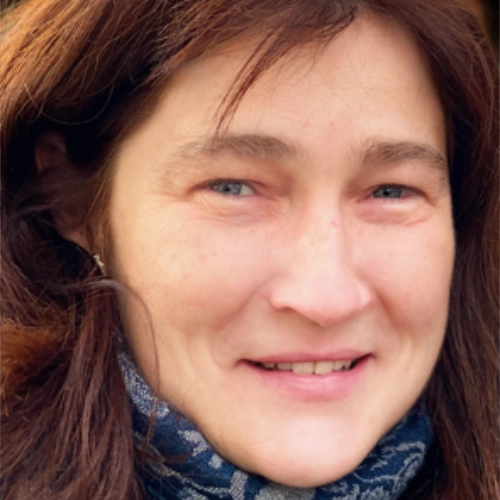 Mgr. Věra Pražáková 